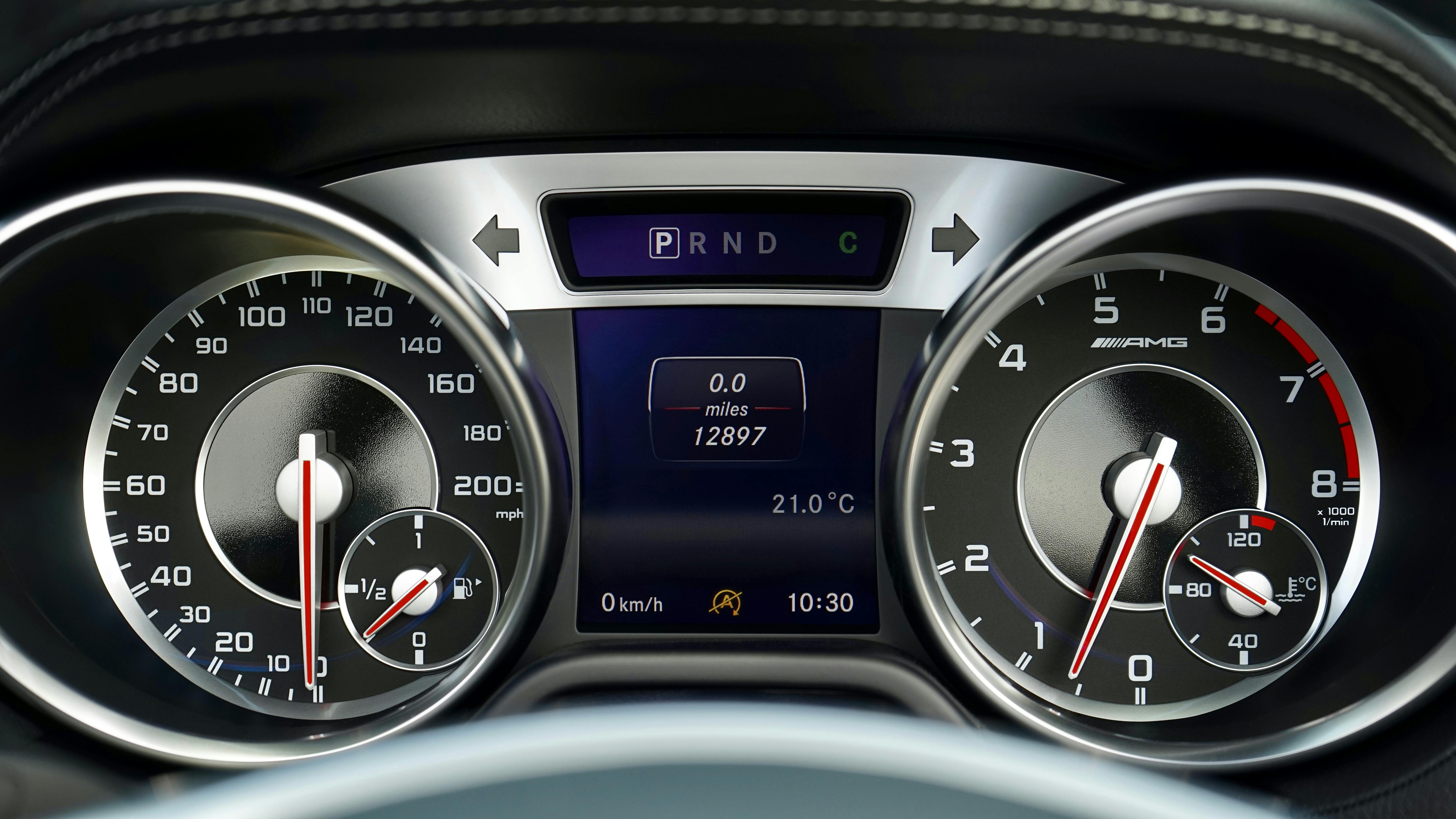 Comprendre les voyants du tableau de bord de votre voiture